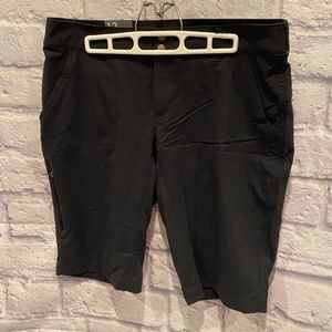 Columbia hiking shorts